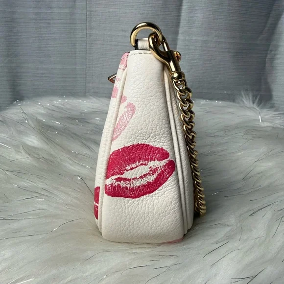 NEW! COACH lips print Teri mini crossbody bag - Picture 7 of 10